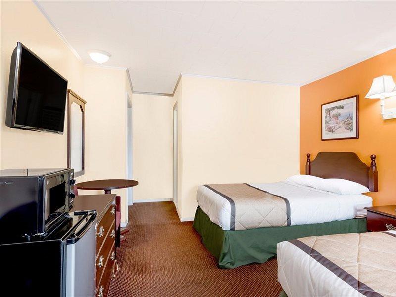 Budget Inn Mifflintown エクステリア 写真
