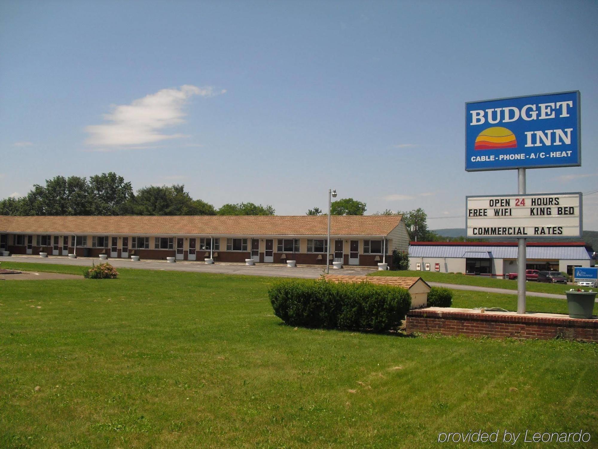 Budget Inn Mifflintown エクステリア 写真